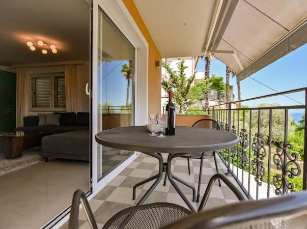 Apartments Villa Slavica Ičići Zewnętrze zdjęcie